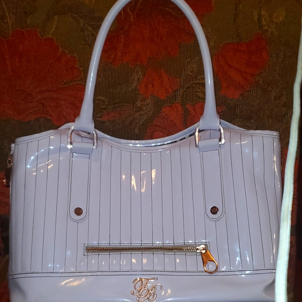 COPY - TED BAKER PATTEN LEATHER HANDBAG